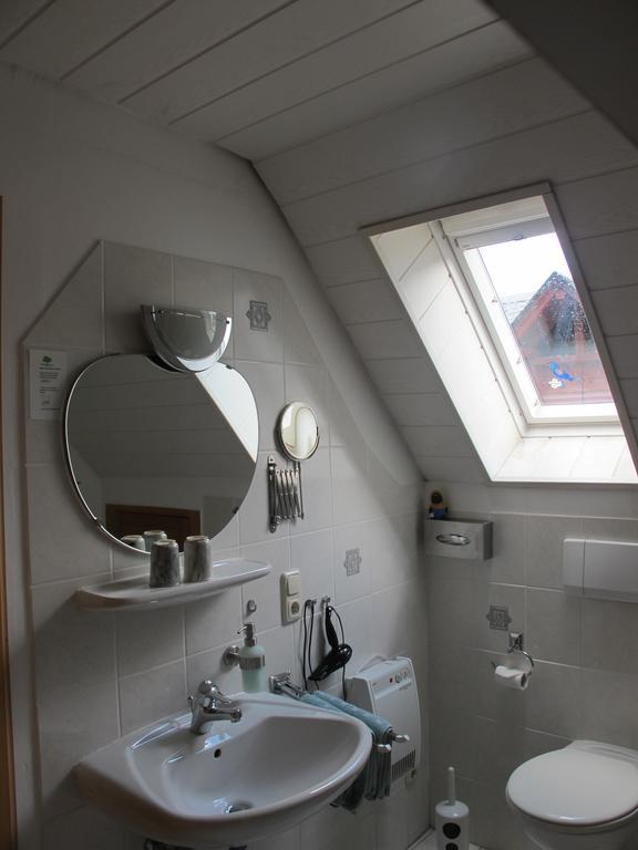 Hotel Weinhof Michael Morbach Zeltingen-Rachtig Zimmer foto
