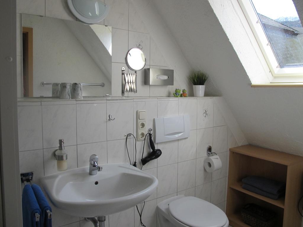 Hotel Weinhof Michael Morbach Zeltingen-Rachtig Zimmer foto